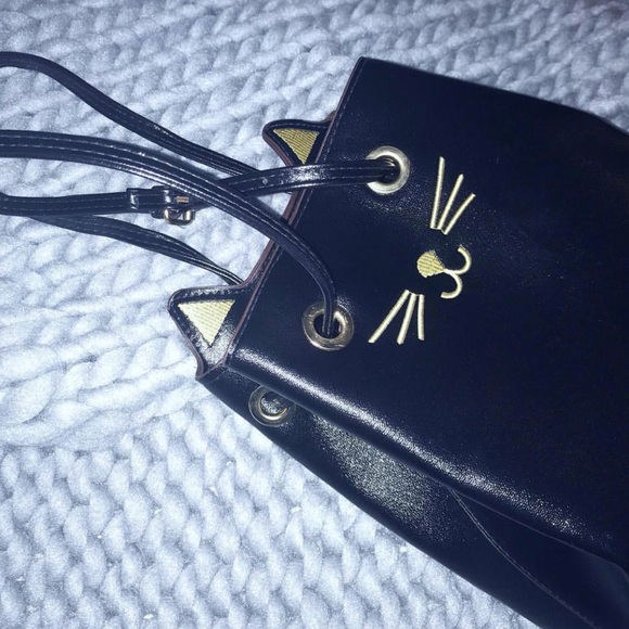 Cat’s Meow Black Kitty Cat Shoulder Bucket Bag - Picture 2 of 8